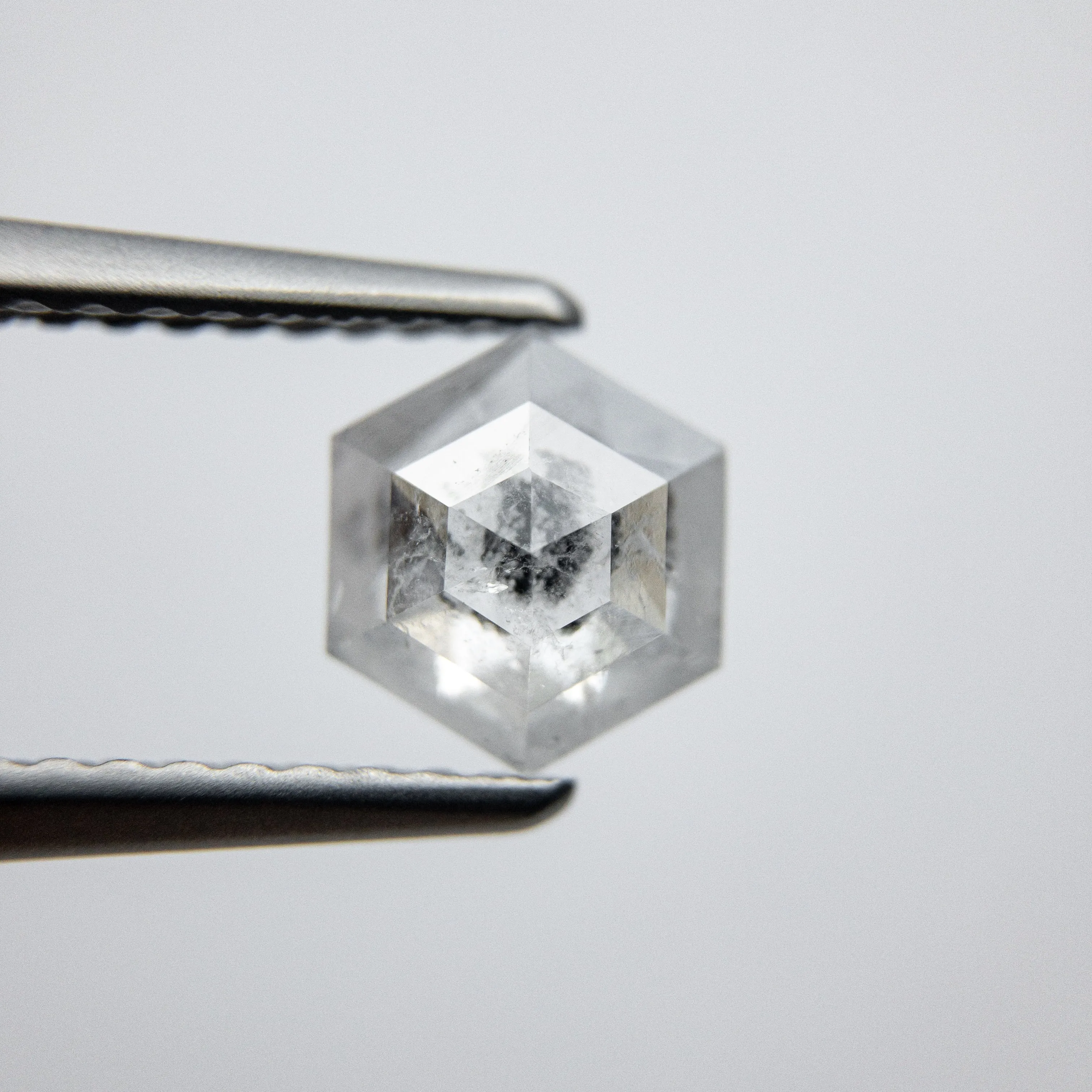 0.93ct 6.89x5.90x2.76mm Hexagon Rosecut 18032-07