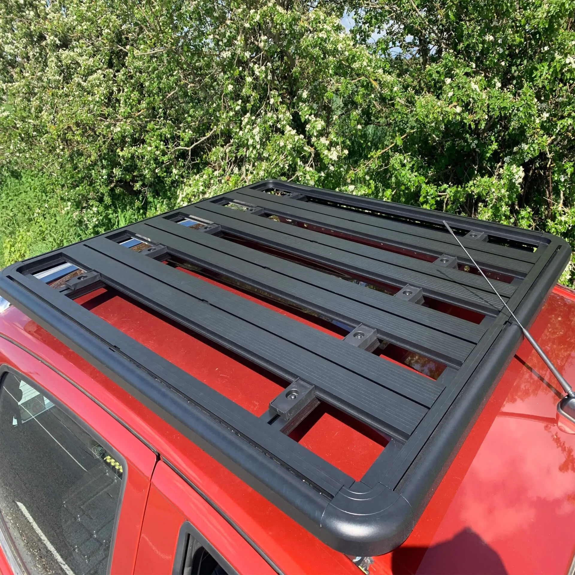 AluMod Low Profile 135cm x 125cm Roof Rack Isuzu D-Max 2012-2020