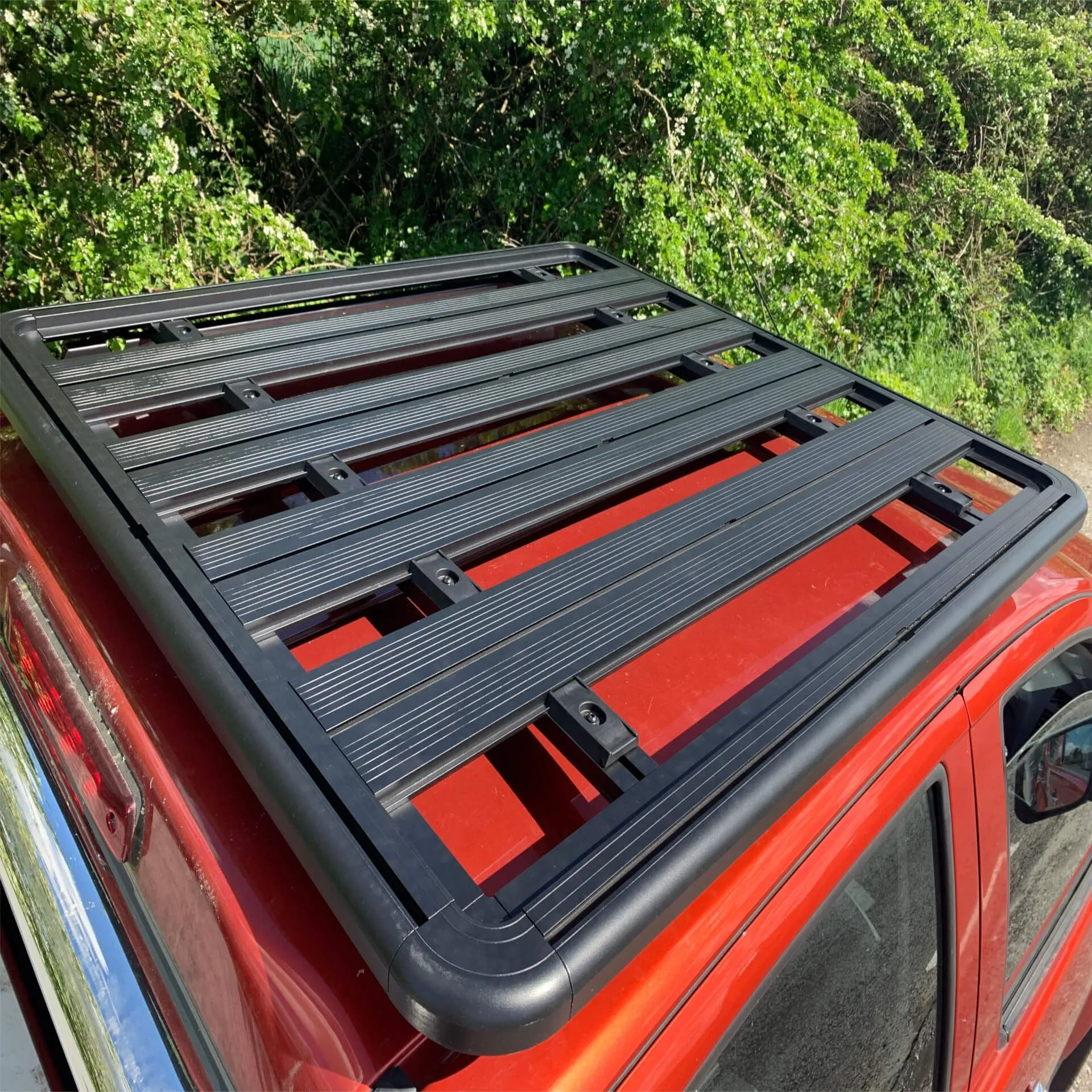 AluMod Low Profile 135cm x 125cm Roof Rack Isuzu D-Max 2012-2020