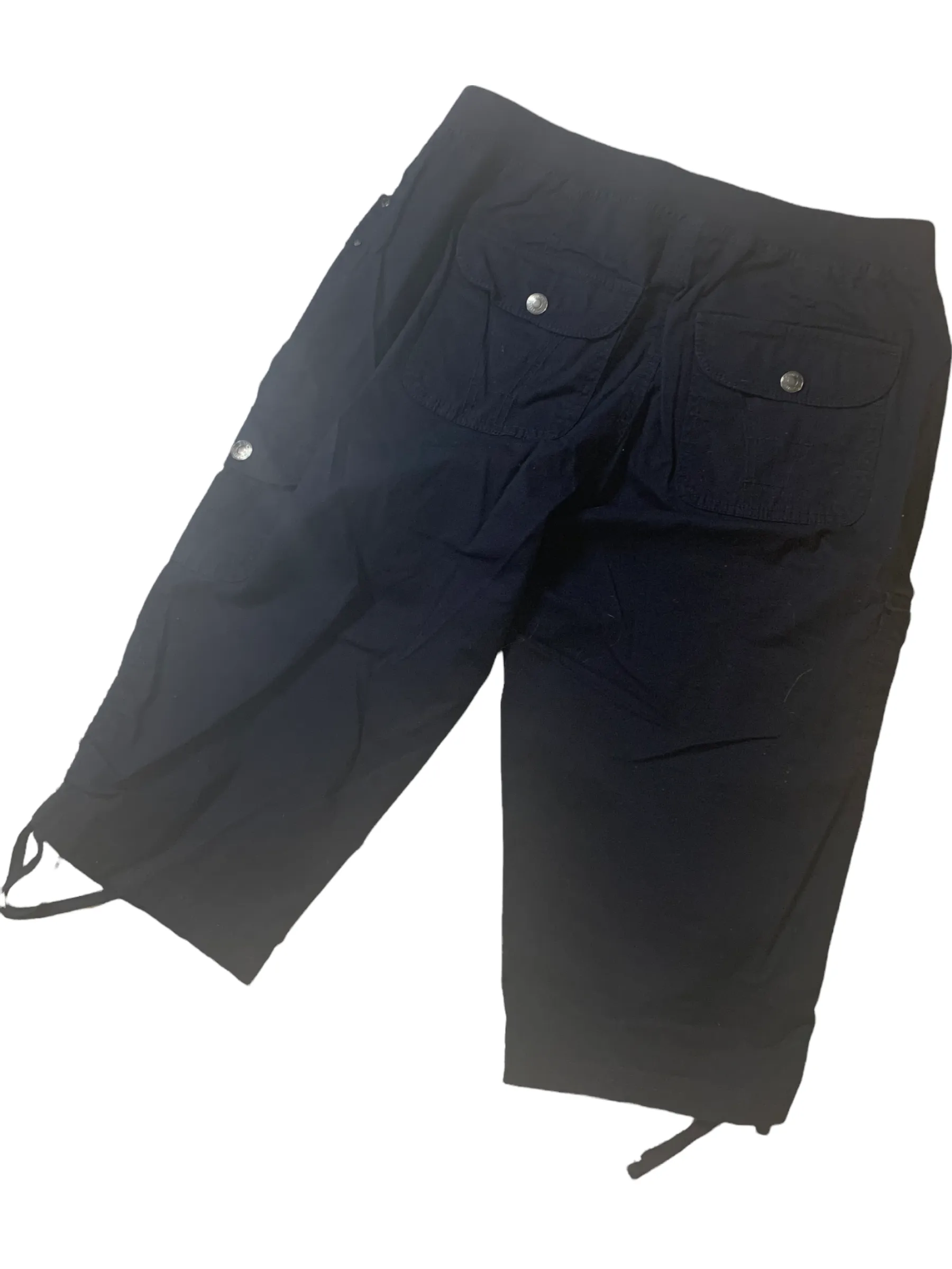 Bermuda cargo shorts