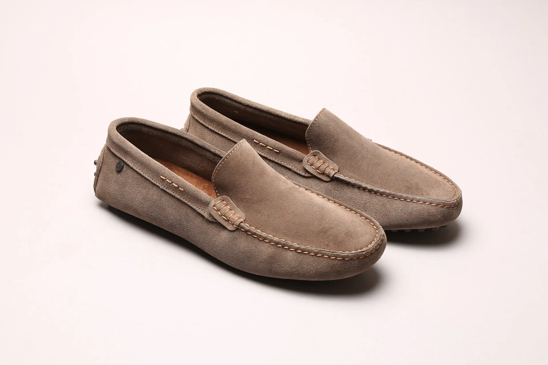 Driver 1011 Mink Suede