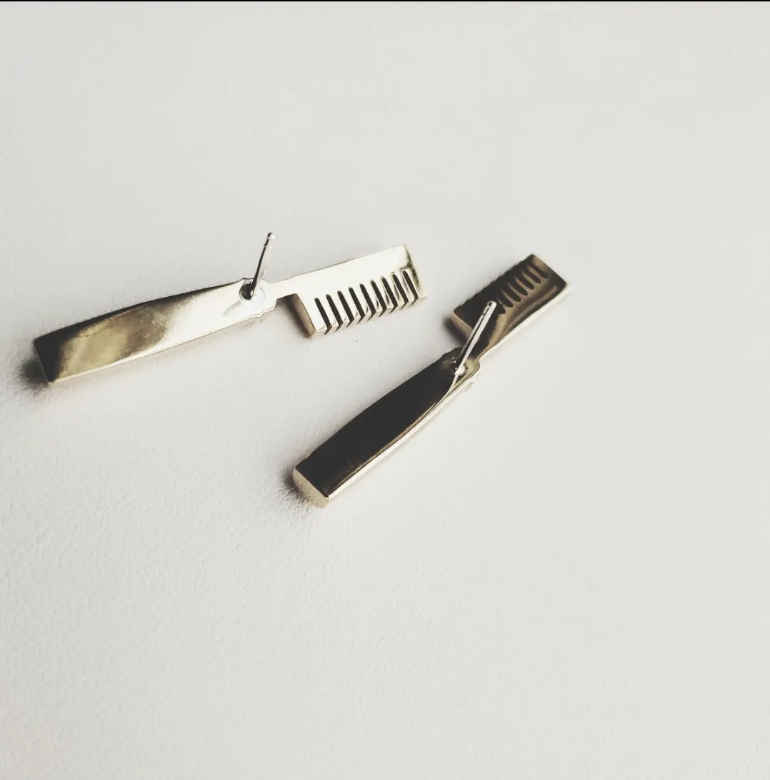 Hot Comb Studs