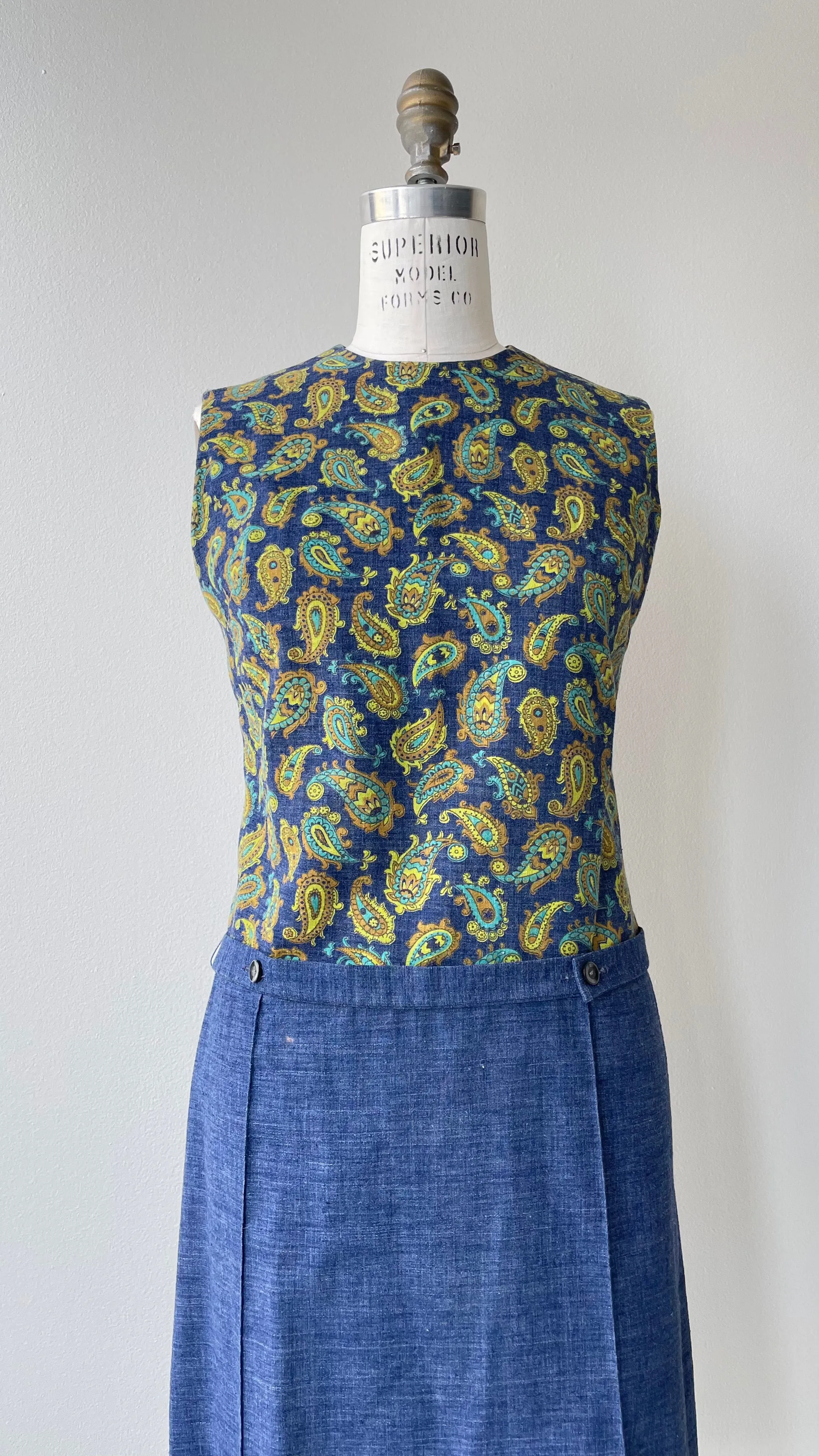 SALE Vintage Paisley Shift | 1960s