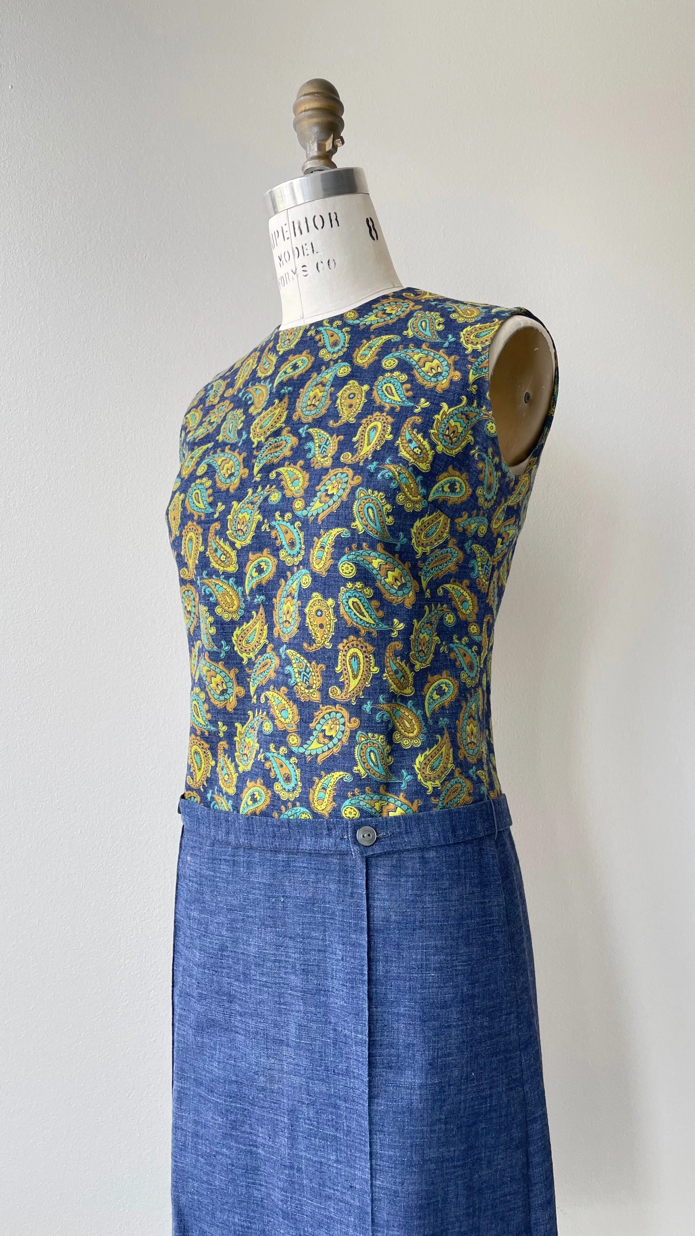 SALE Vintage Paisley Shift | 1960s