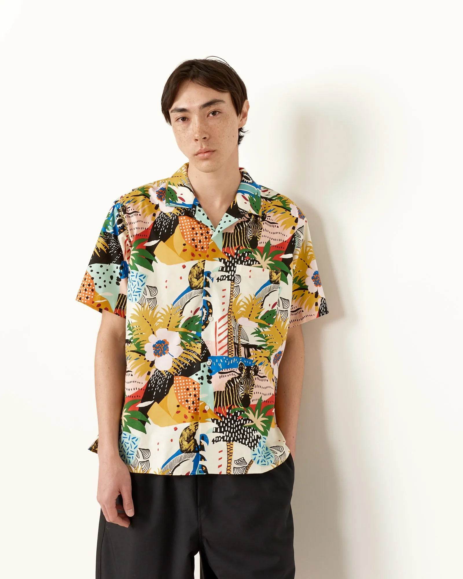 Short Sleeve Camp Shirt in Disco Oasis