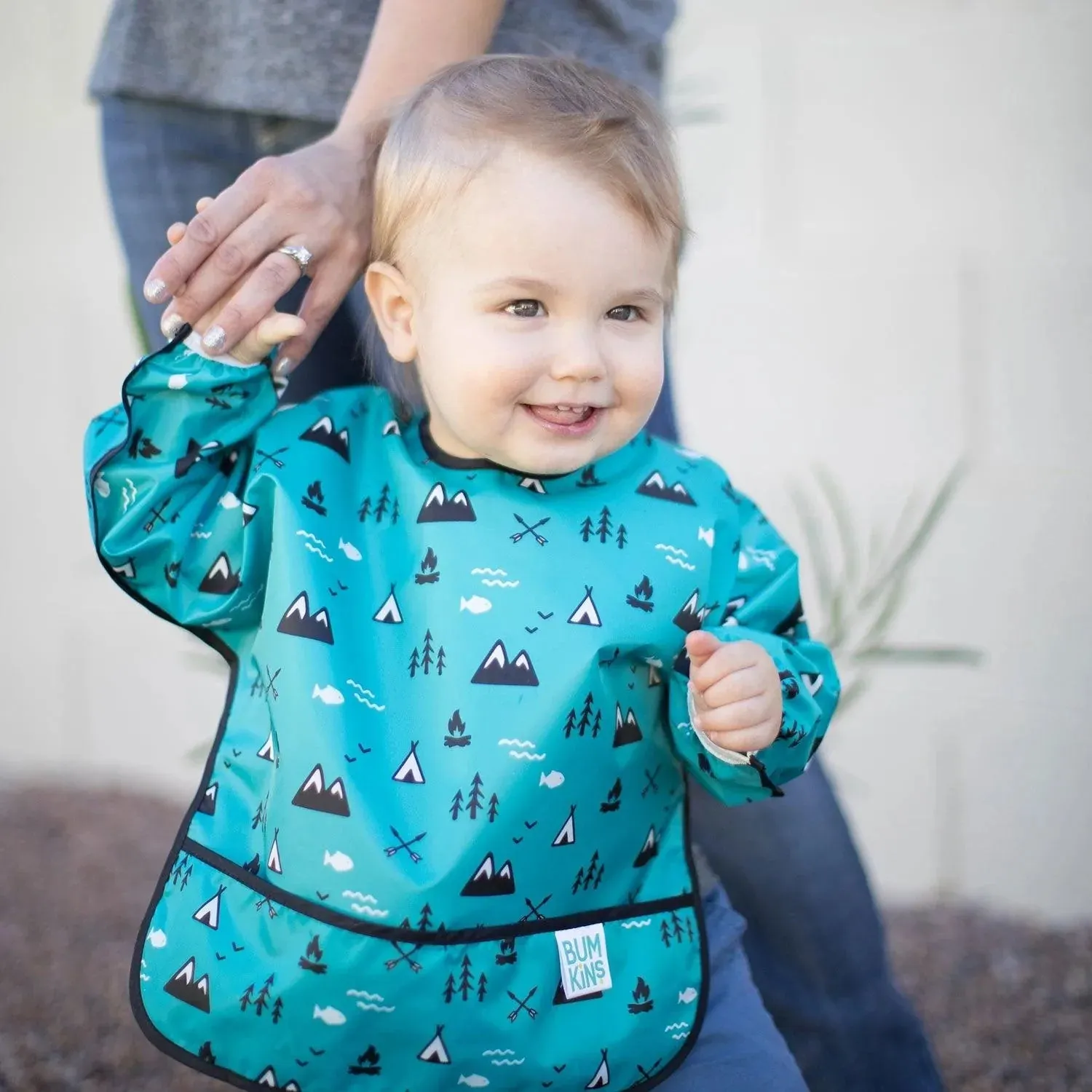 Sleeved Bib: Outdoors