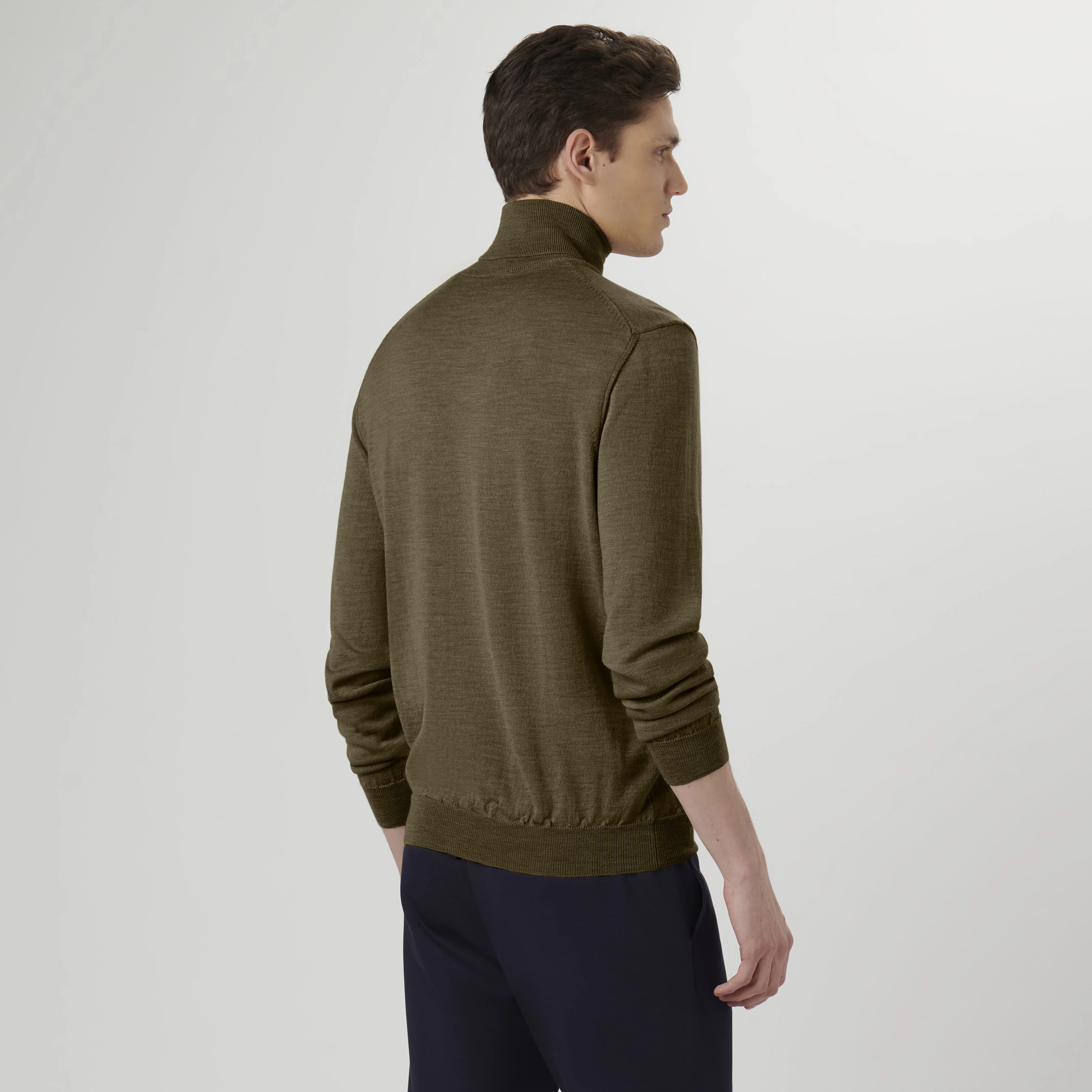 Super Merino Solid Turtleneck Sweater